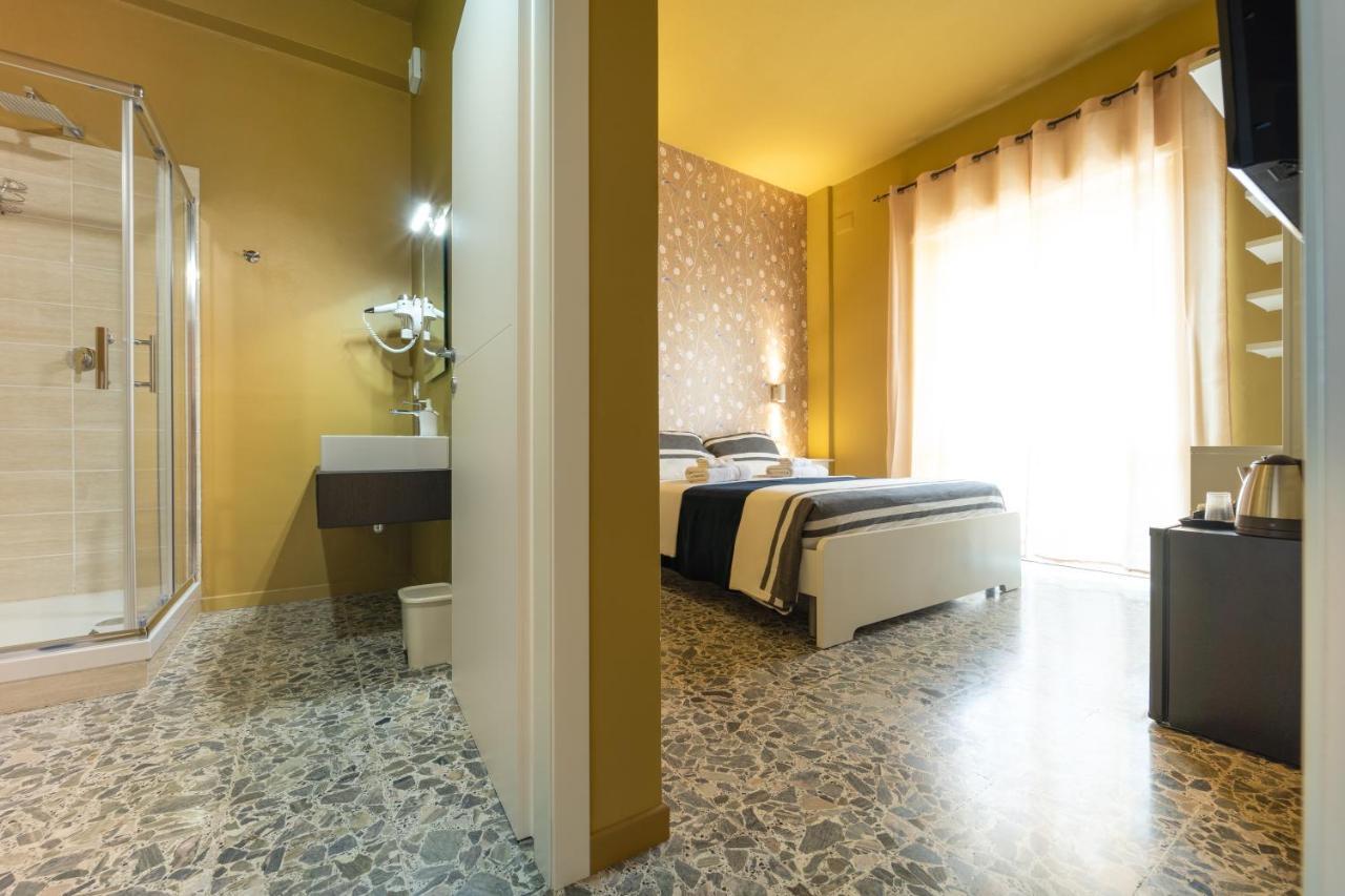 Boutique Rooms Carbonazzi 17 Κάλιαρι Εξωτερικό φωτογραφία
