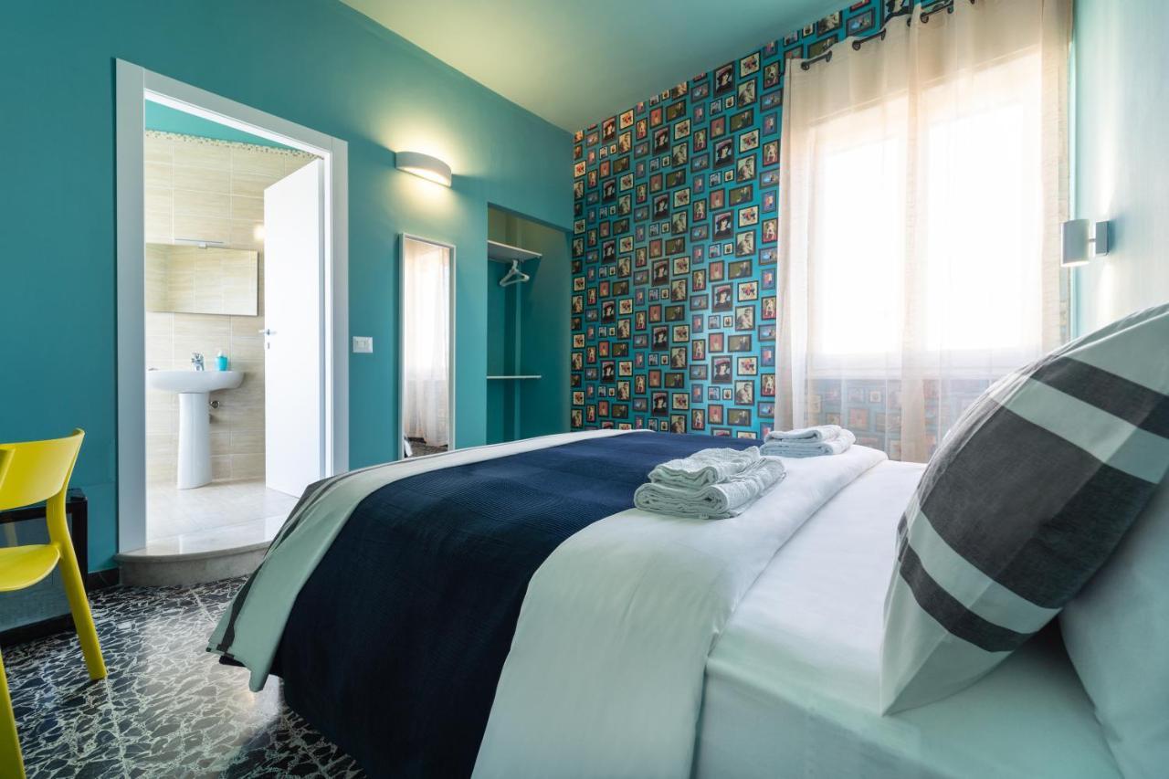 Boutique Rooms Carbonazzi 17 Κάλιαρι Εξωτερικό φωτογραφία