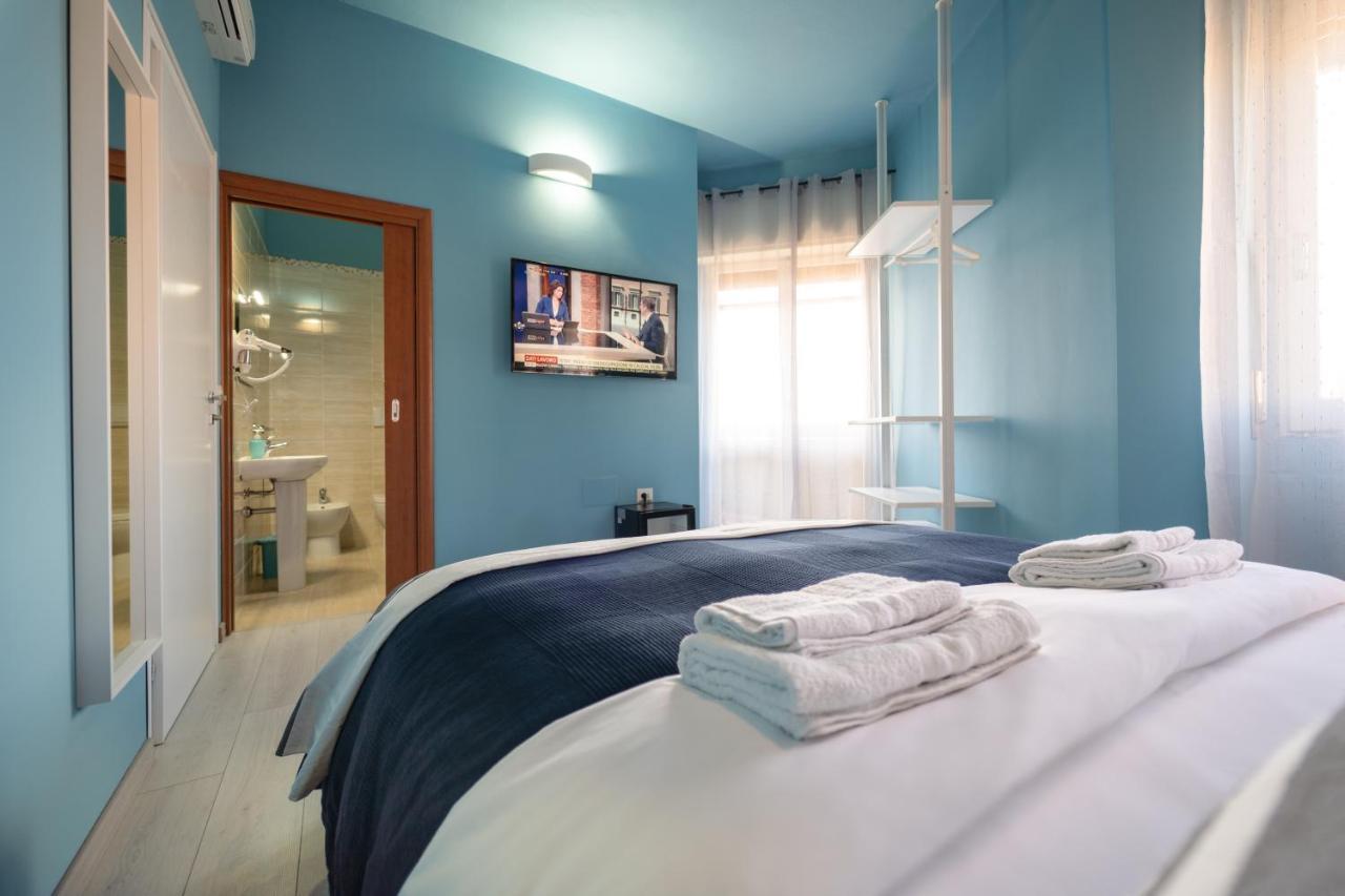 Boutique Rooms Carbonazzi 17 Κάλιαρι Εξωτερικό φωτογραφία